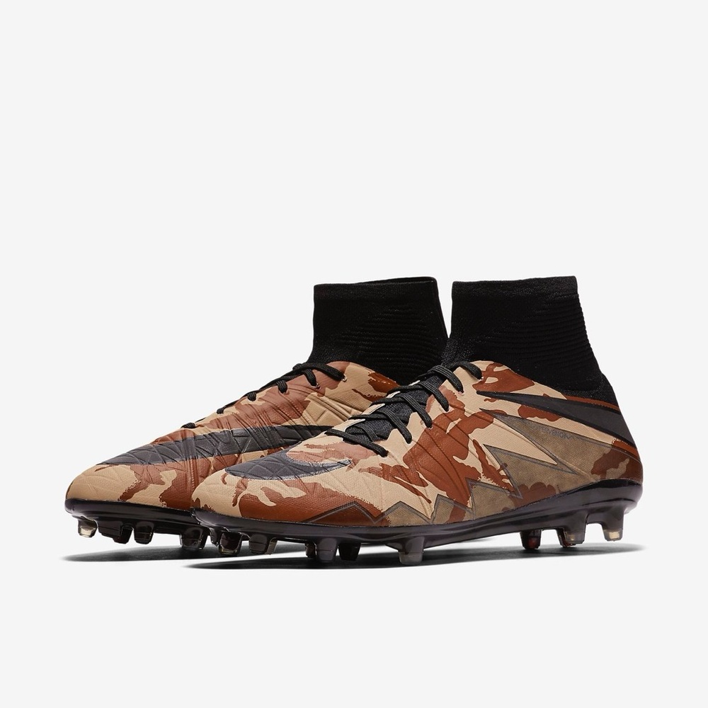 NIKE HYPERVENOM PHANTOM II SE FG Desert Camo
